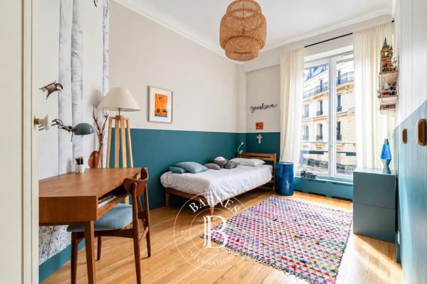 Paris 16ème, Appartement 4 Chambres -  142 m² à vendre