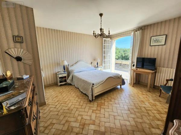 Achat - Maison Bourg-Saint-Andéol 07700 6 pièces 200 m 2 3400 m 2
