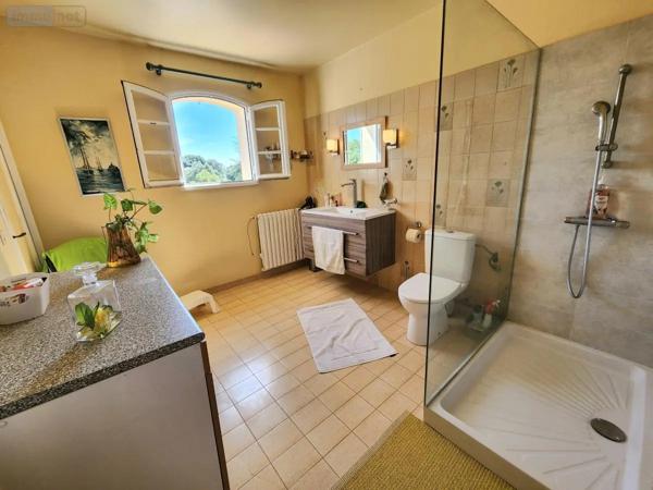 Achat - Maison Bourg-Saint-Andéol 07700 6 pièces 200 m 2 3400 m 2