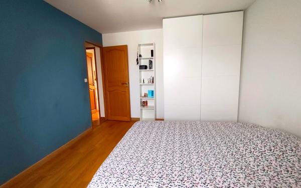 Maison à vendre    5 pièces •  Épône