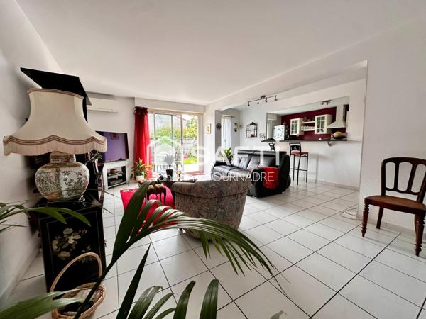 BORDEAUX-CAUDERAN : Maison contemporaine de 125 m², 3 chambres, bureau, jardin et garage