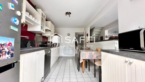 BORDEAUX-CAUDERAN : Maison contemporaine de 125 m², 3 chambres, bureau, jardin et garage