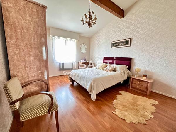 BORDEAUX-CAUDERAN : Maison contemporaine de 125 m², 3 chambres, bureau, jardin et garage