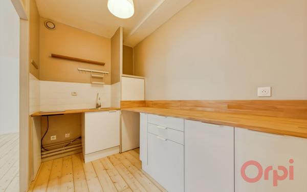 Appartement à vendre    2 pièces • 50 m2 La Rochelle