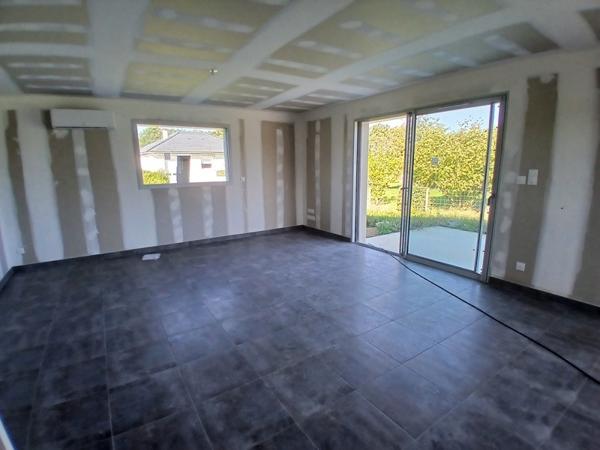 Maison à vendre |  Peyrilhac |  4 pièces | 85 m²