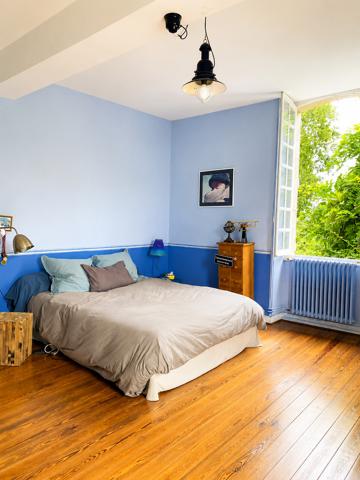 Maison
         10 pièces
        - 306 m² Bien prestige 432 000 € *