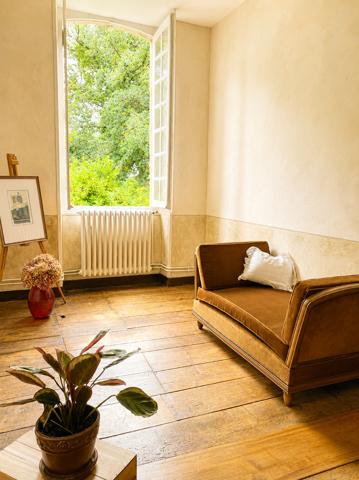 Maison
         10 pièces
        - 306 m² Bien prestige 432 000 € *
