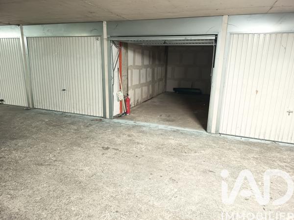 Parking à vendre 12 m² Montreuil