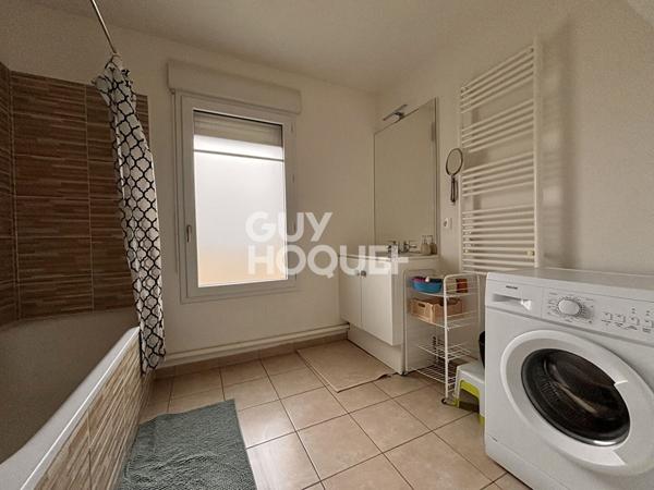 Location meublée Appartement Saint-ouen 3 pièce(s) 60.03 m2 avec balcon
