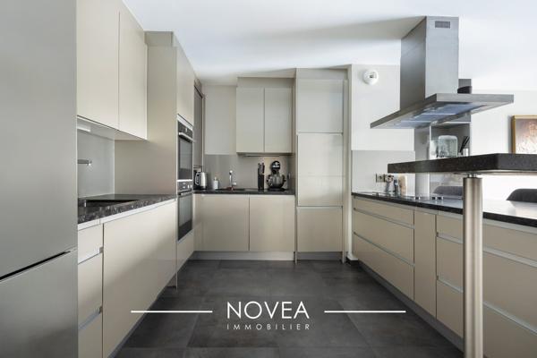 Appartement T6 avec terrase, jardin et garage