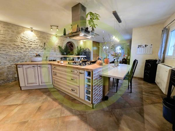 Maison à MIRAMBEAU (17150)