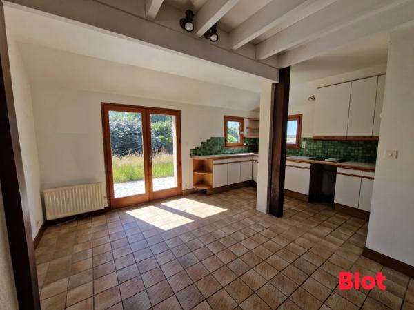Maison 6 pièce(s)
