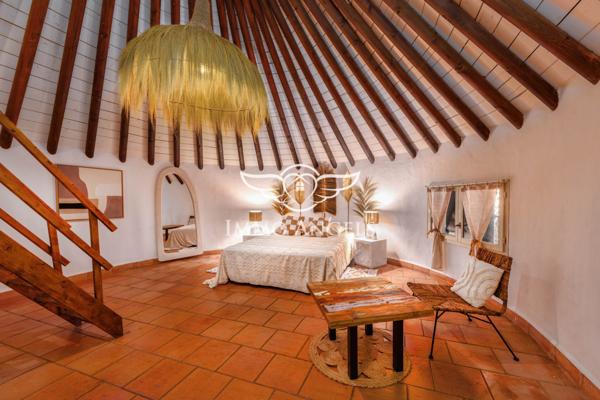 Unique – Gîtes, Espace & Équipements Équestres