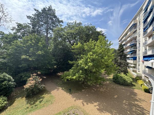 À vendre - T3, 3 pièces situé à Joué-lès-Tours (37300)