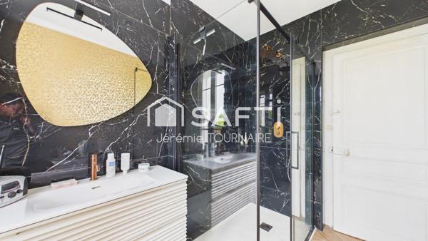 Maison ART DECO, à 50 mètres de la plage.