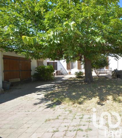 Maison à vendre 5 pièces 120 m² Arles