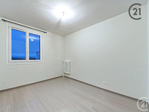 Appartement F3 à vendre  3 pièces - 55,53 m2 TROYES - 10