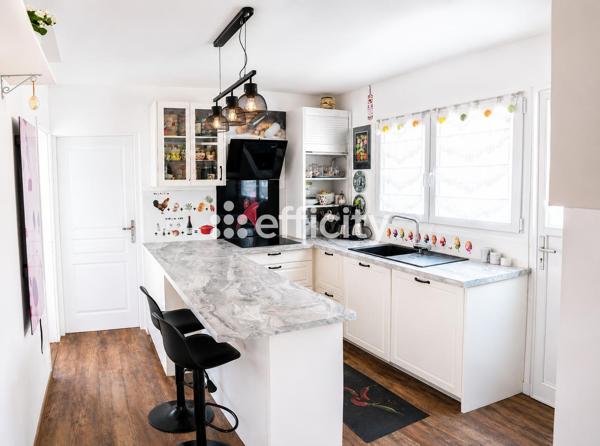 Maison
         6 pièces
        - 143 m² Exclusivité