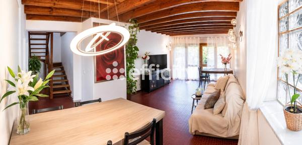 Maison
         6 pièces
        - 143 m² Exclusivité