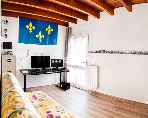Maison
         6 pièces
        - 143 m² Exclusivité