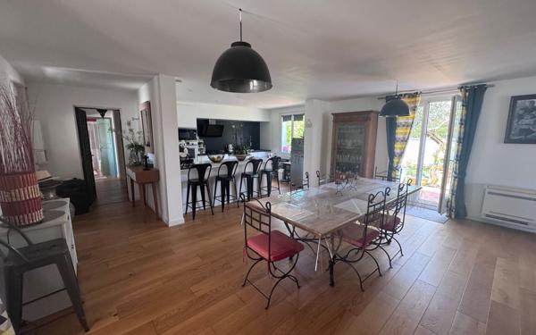 Maison à vendre    4 pièces •  Noé