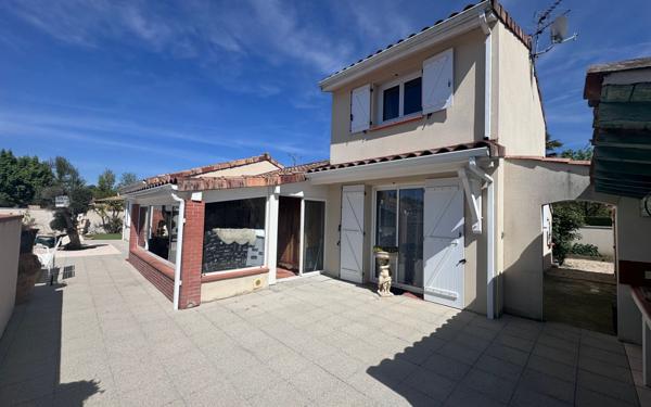 Maison à vendre    4 pièces •  Noé