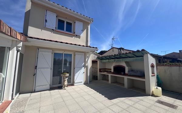 Maison à vendre    4 pièces •  Noé