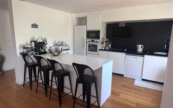 Maison à vendre    4 pièces •  Noé