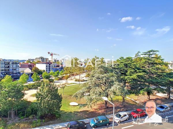 T3 bis traversant avec balcon sans vis-à-vis