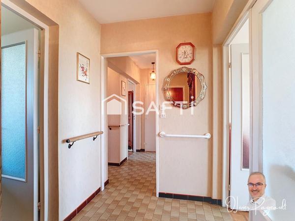 T3 bis traversant avec balcon sans vis-à-vis