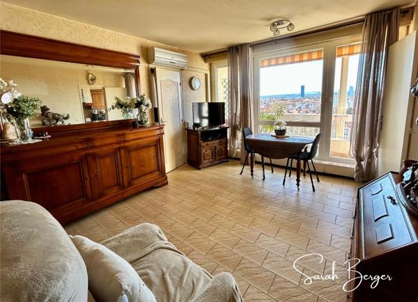 Charmant T2 avec balcon – Villeurbanne (Secteur de la Perralière)