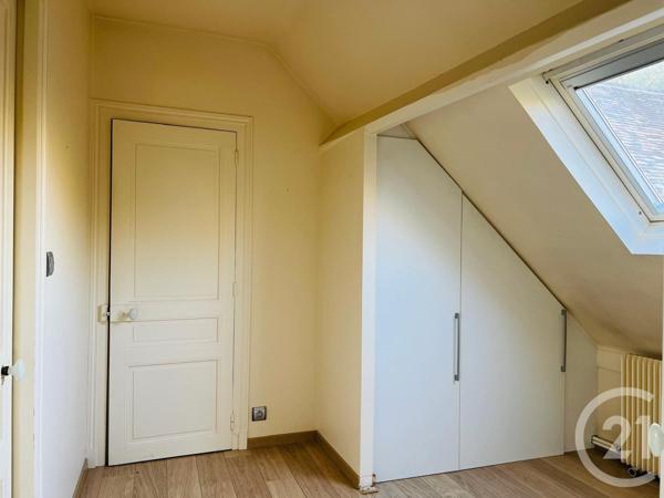 Maison à vendre  4 pièces - 161 m2 MONTREUIL - 28