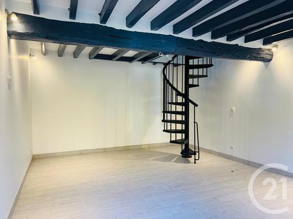 Maison à vendre  4 pièces - 161 m2 MONTREUIL - 28