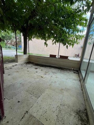 Rez de villa à vendre sur Sénas
