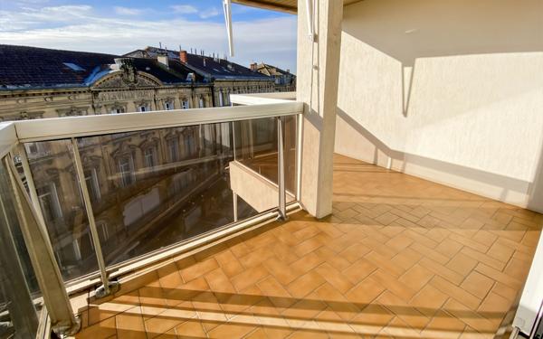 Appartement à vendre    4 pièces • 110,38 m2 Agen