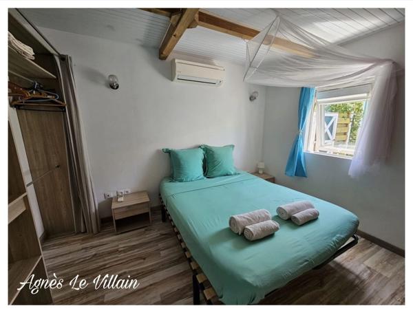 Propriété Touristique avec Villa, 6 Bungalows, Piscine et Espace Réception