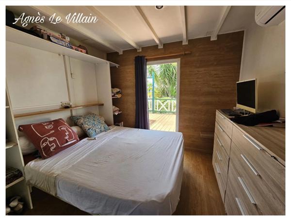 Propriété Touristique avec Villa, 6 Bungalows, Piscine et Espace Réception