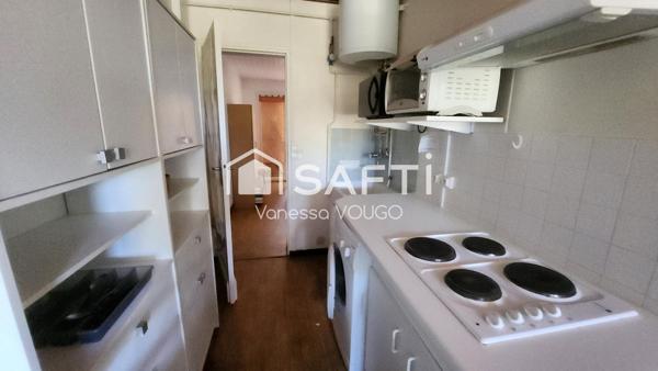 Immeuble de 10 appartements sur un terrain d'environ 5700m2