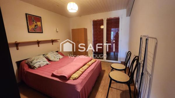 Immeuble de 10 appartements sur un terrain d'environ 5700m2