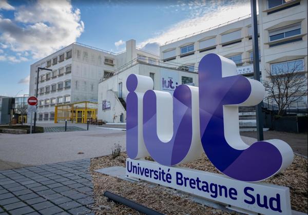 LOGEMENT ÉTUDIANTS