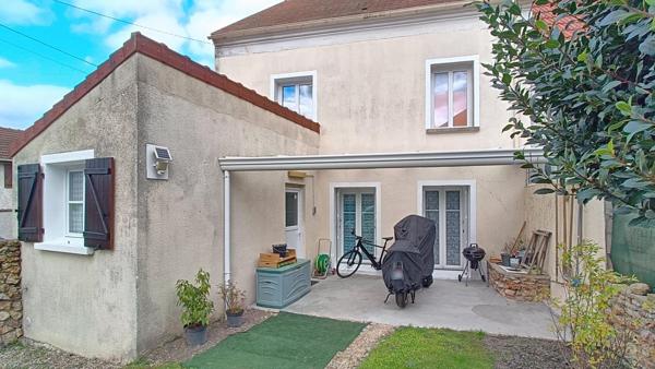 Jolie maison en pierres apparentes!