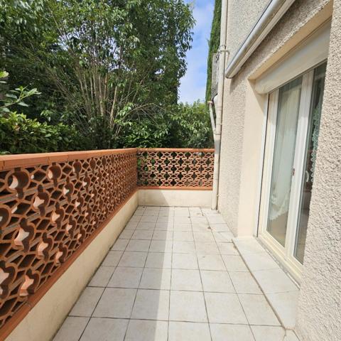 TOULOUSE,CÖTE PAVEE T4/5 DANS UNE PETITE RESIDENCE