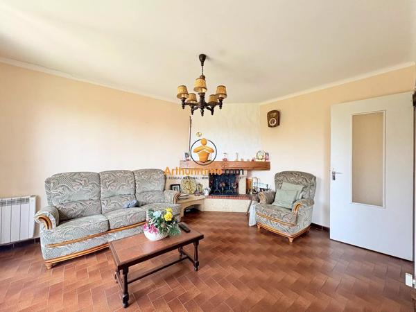 Vente                                                      Maison
                        
                     3 pièces                      72 m2                     à Bazet