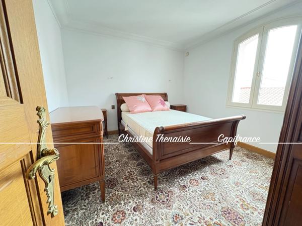 Maison à vendre au coeur de Croix de Vie, Beaux volumes, 5 pièces, 3 chambres, Jardin (85800) Saint Gilles Croix de Vie