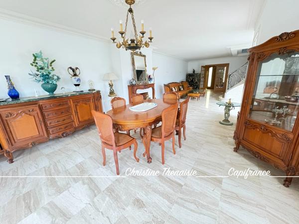 Maison à vendre au coeur de Croix de Vie, Beaux volumes, 5 pièces, 3 chambres, Jardin (85800) Saint Gilles Croix de Vie