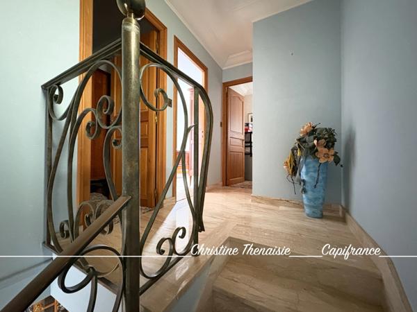 Maison à vendre au coeur de Croix de Vie, Beaux volumes, 5 pièces, 3 chambres, Jardin (85800) Saint Gilles Croix de Vie