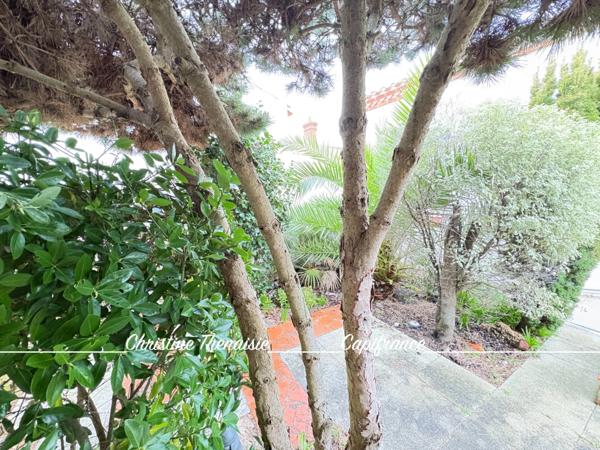 Maison à vendre au coeur de Croix de Vie, Beaux volumes, 5 pièces, 3 chambres, Jardin (85800) Saint Gilles Croix de Vie