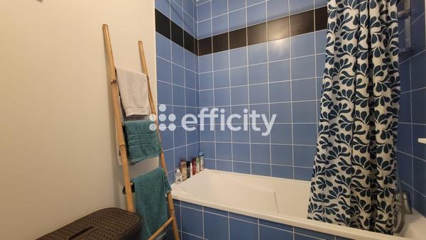 Appartement
         4 pièces
        - 87 m² Exclusivité 275 000 € *