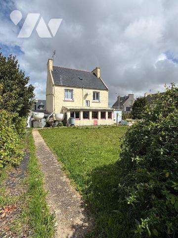 Maison à Vendre en exclusivité à Lannilis (29870) en Finistère (29)

EXCLUSIVITE LANNILIS / M...