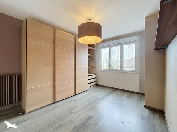 Maison 353 000 € Rochefort 4 p 150 m² DPE C